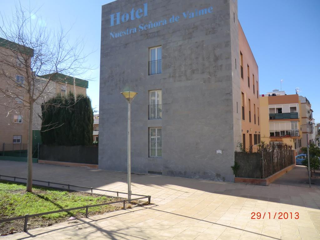 Hotel Nuestra Senora De Valme Sevilla Exterior foto